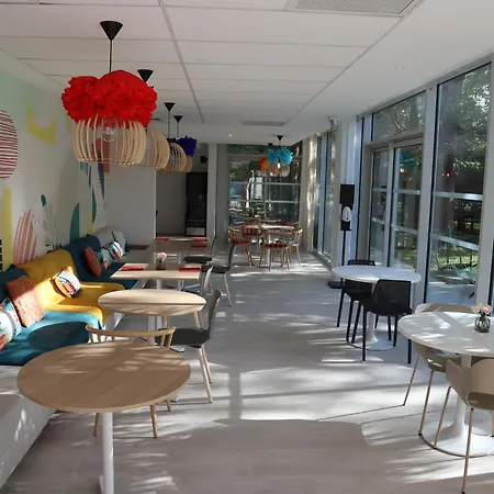 Oh Activ Pau-billere Aparthotel 3*