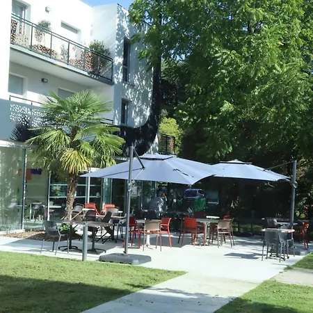 Aparthotel Oh Activ Pau-billere *