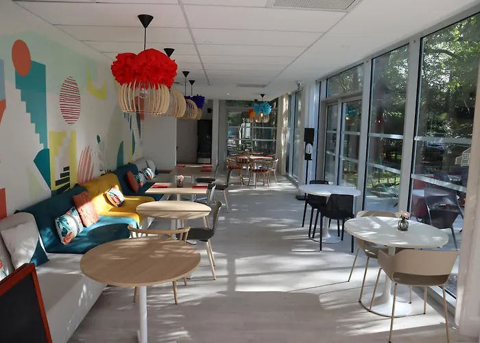 Oh Activ Pau-billere Lejlighedshotel 3*